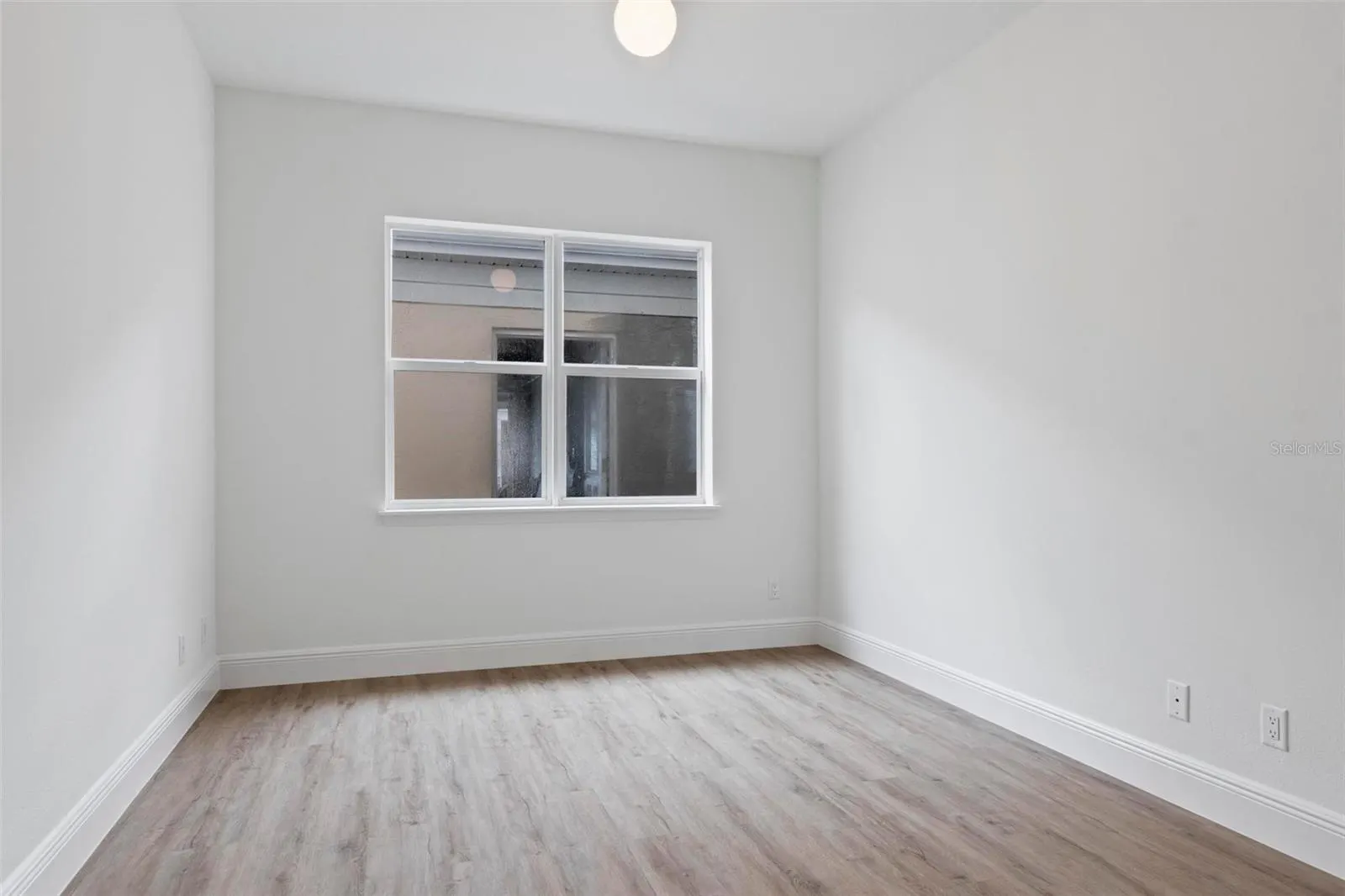 455 RIVERFRONT DR #A104, #A104