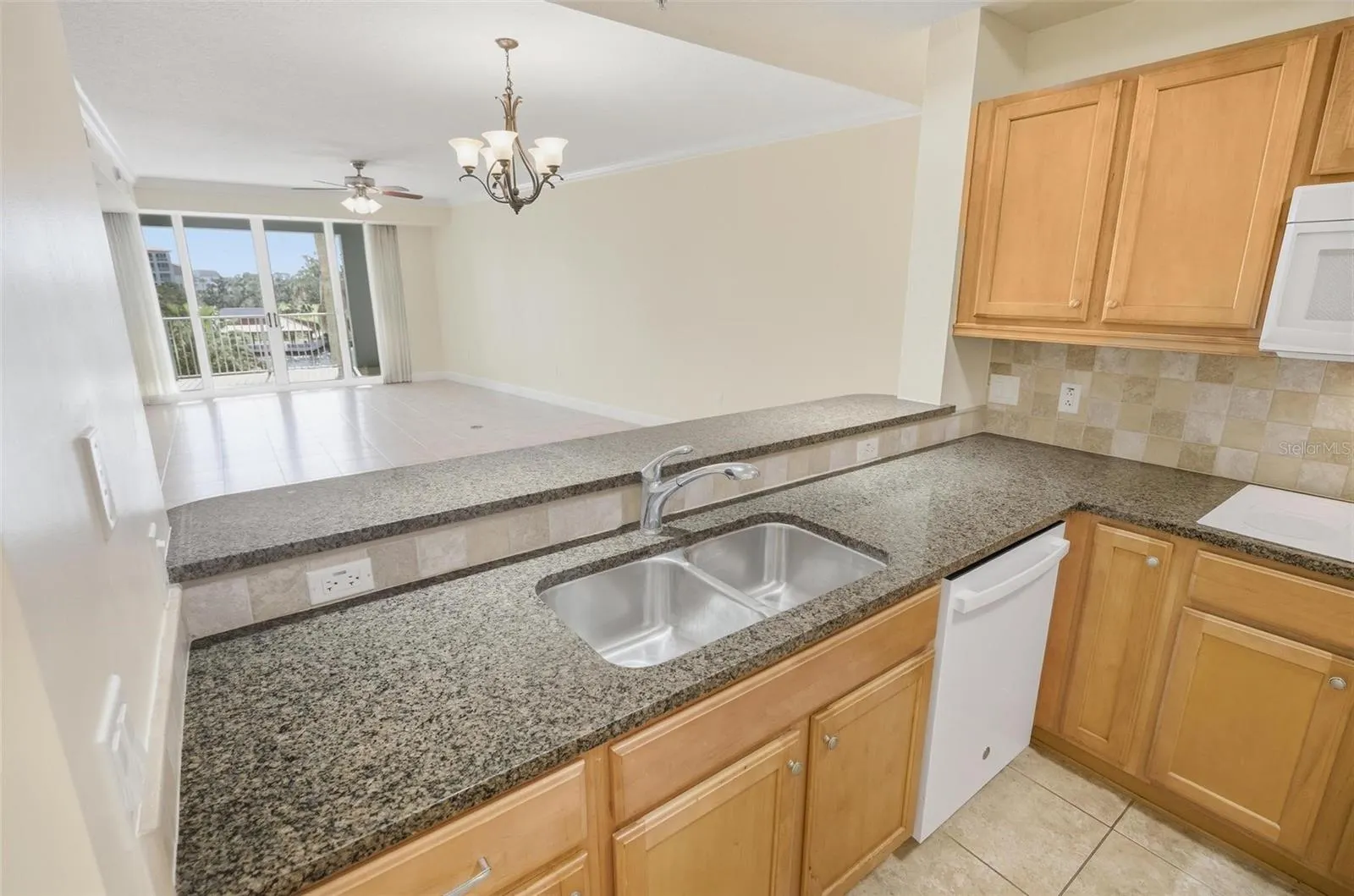 102 YACHT HARBOR DR #376, #376