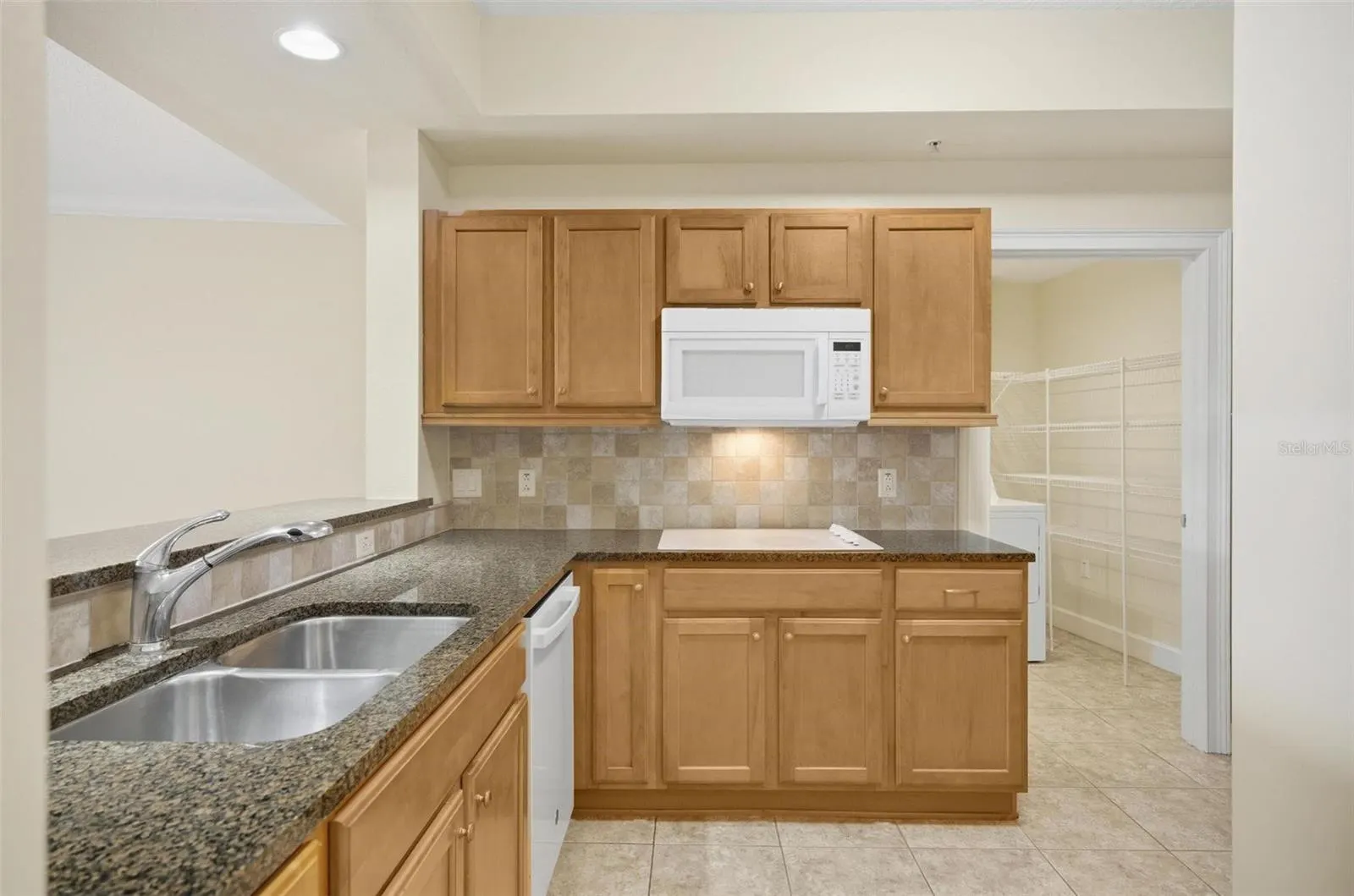 102 YACHT HARBOR DR #376, #376