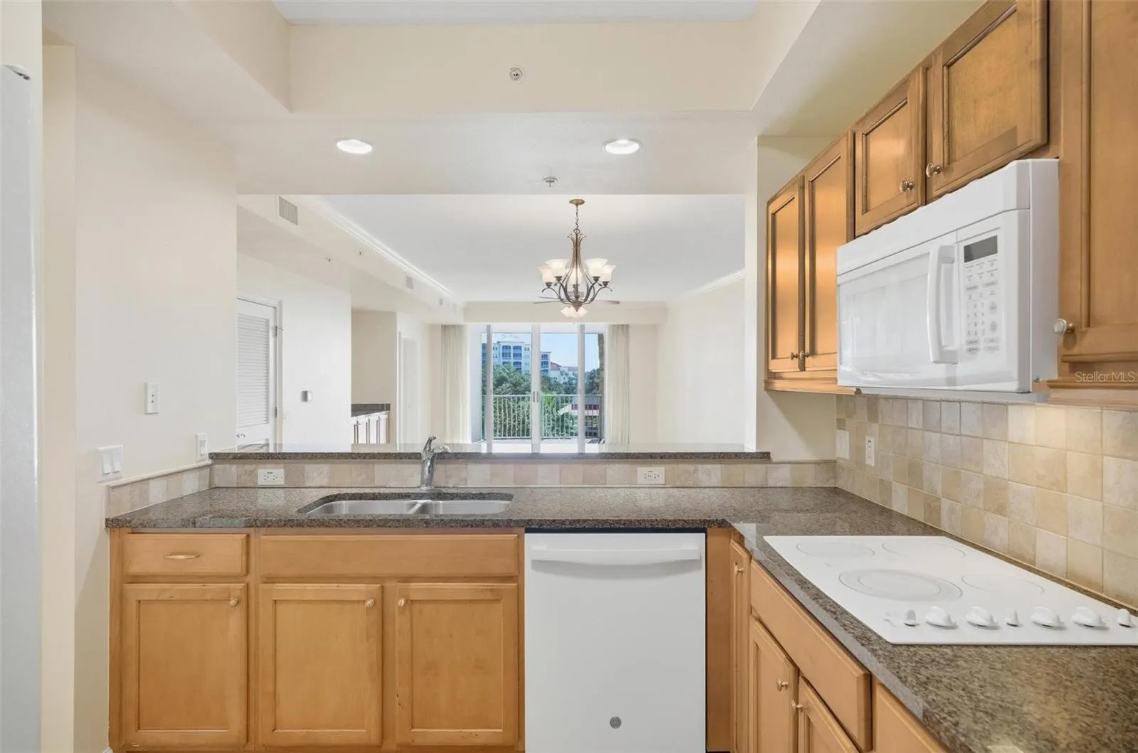 102 YACHT HARBOR DR #376, #376