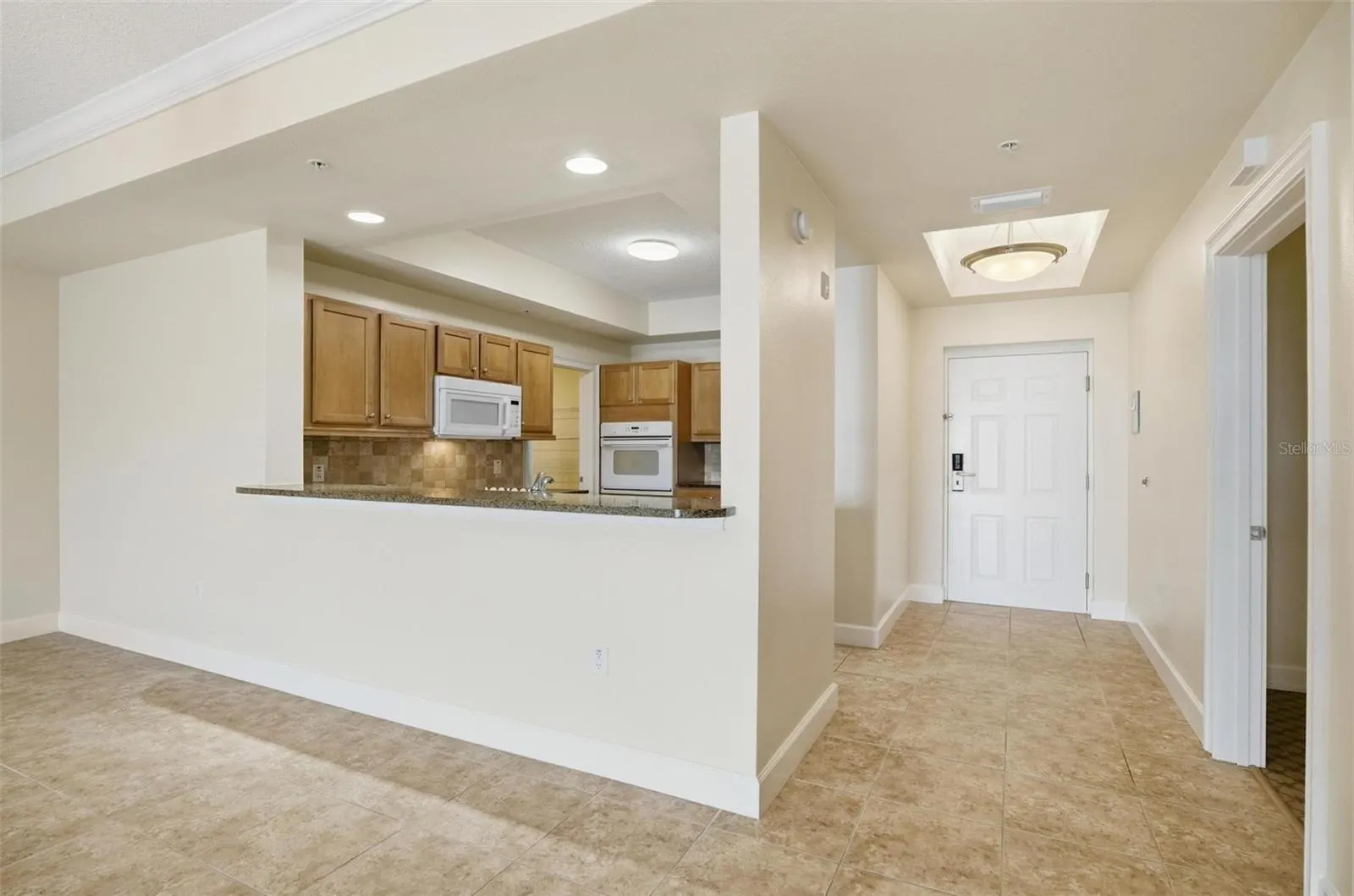 102 YACHT HARBOR DR #376, #376