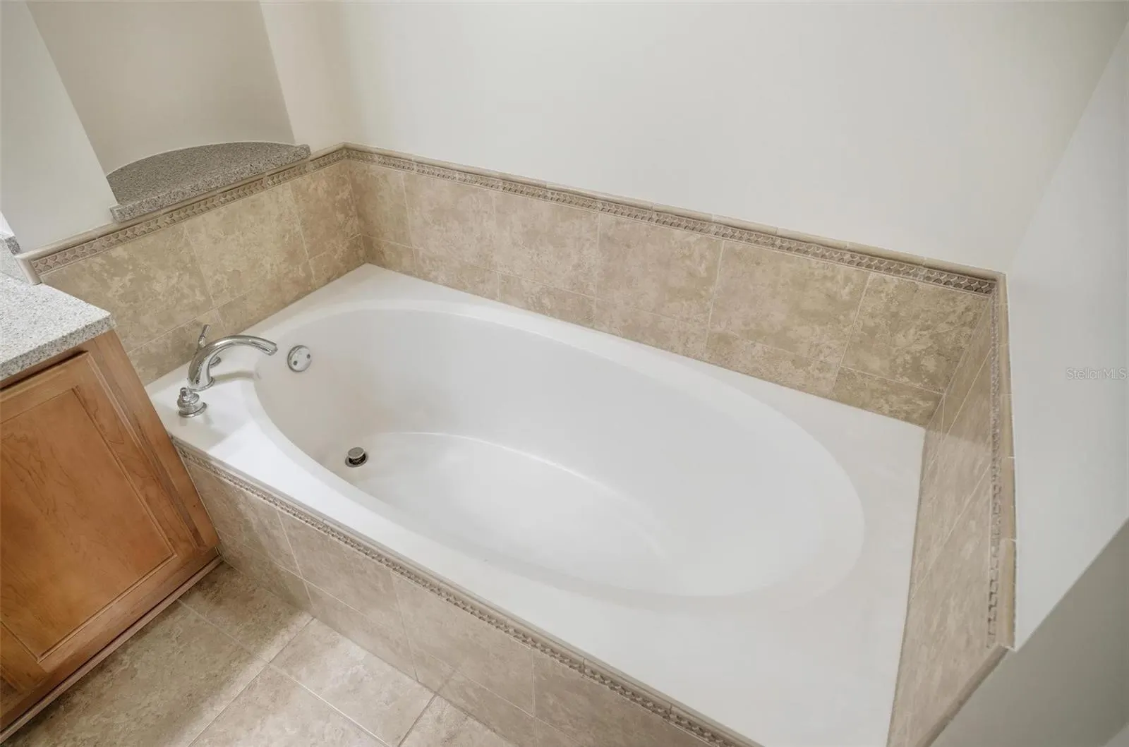 102 YACHT HARBOR DR #376, #376