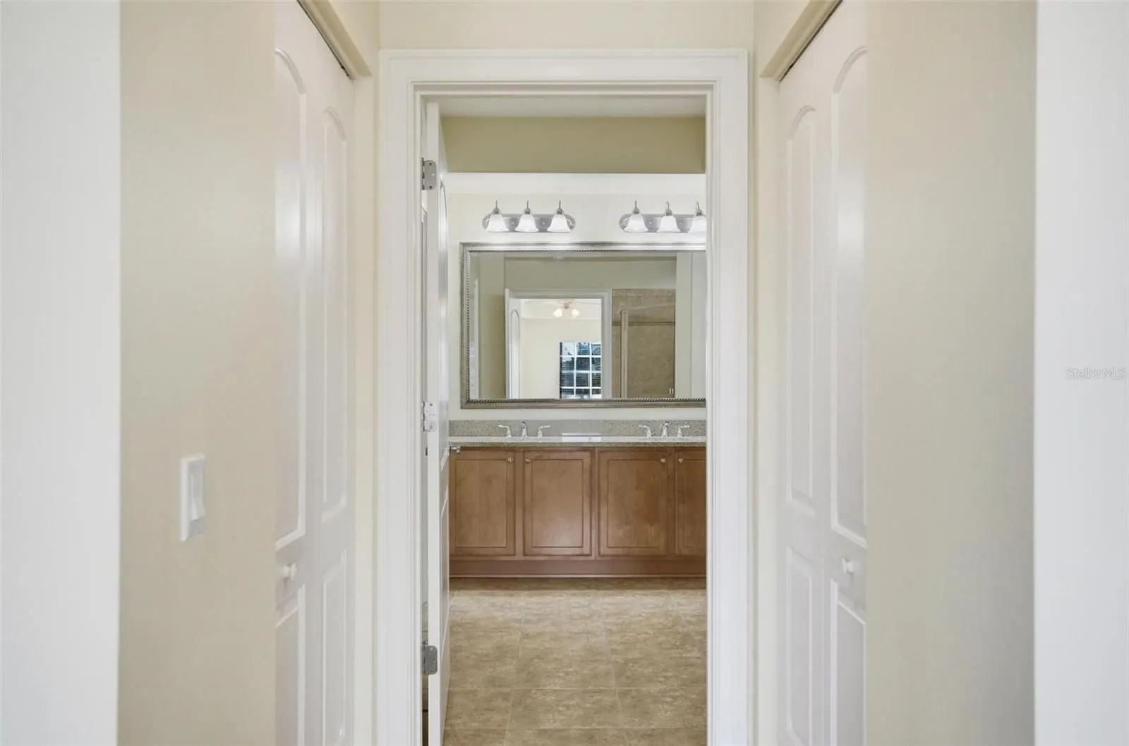 102 YACHT HARBOR DR #376, #376