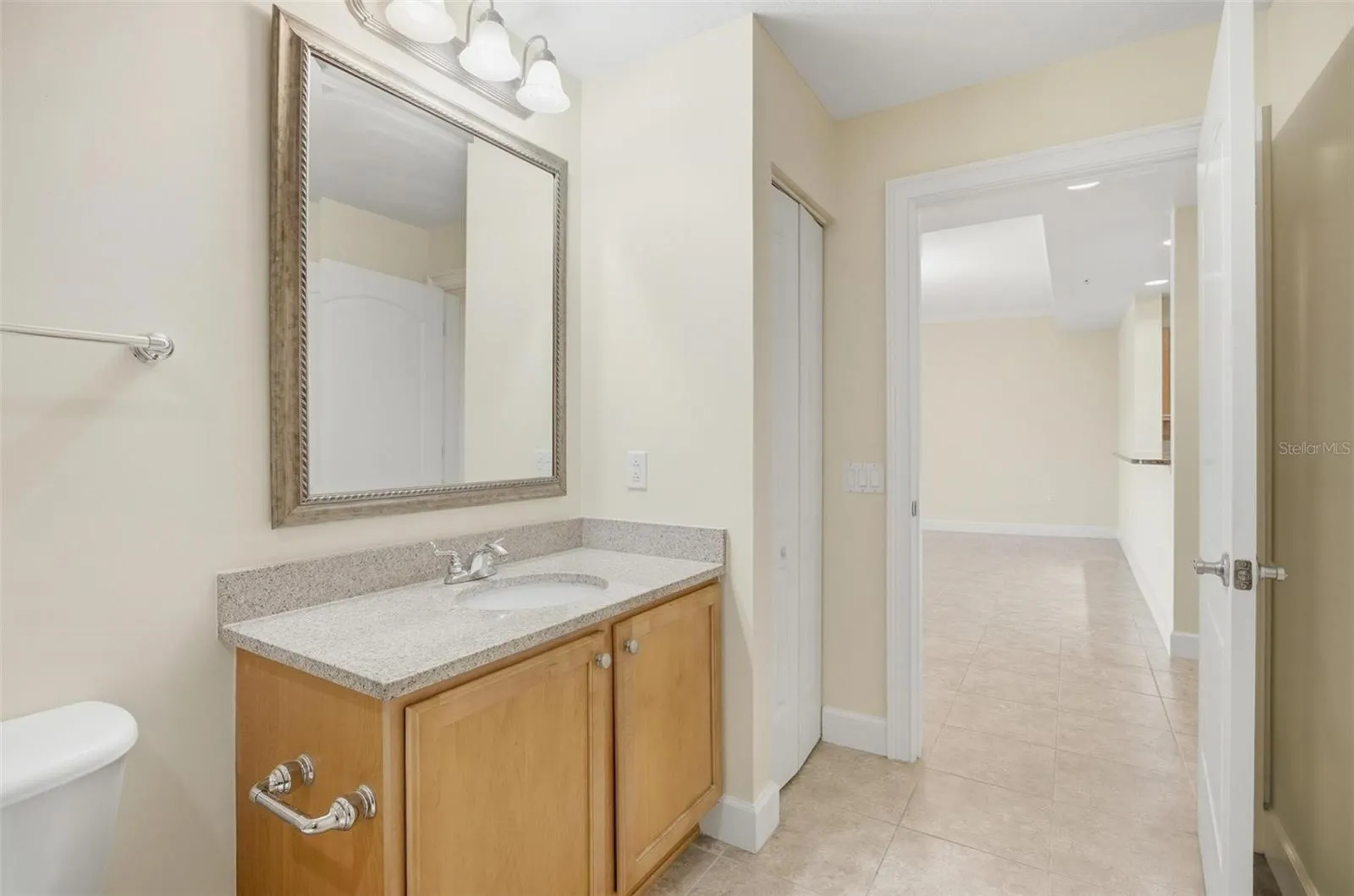 102 YACHT HARBOR DR #376, #376