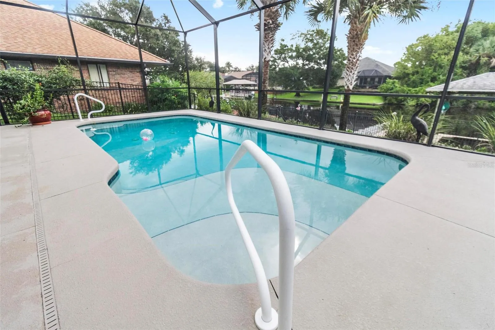 18 CONLEY CT