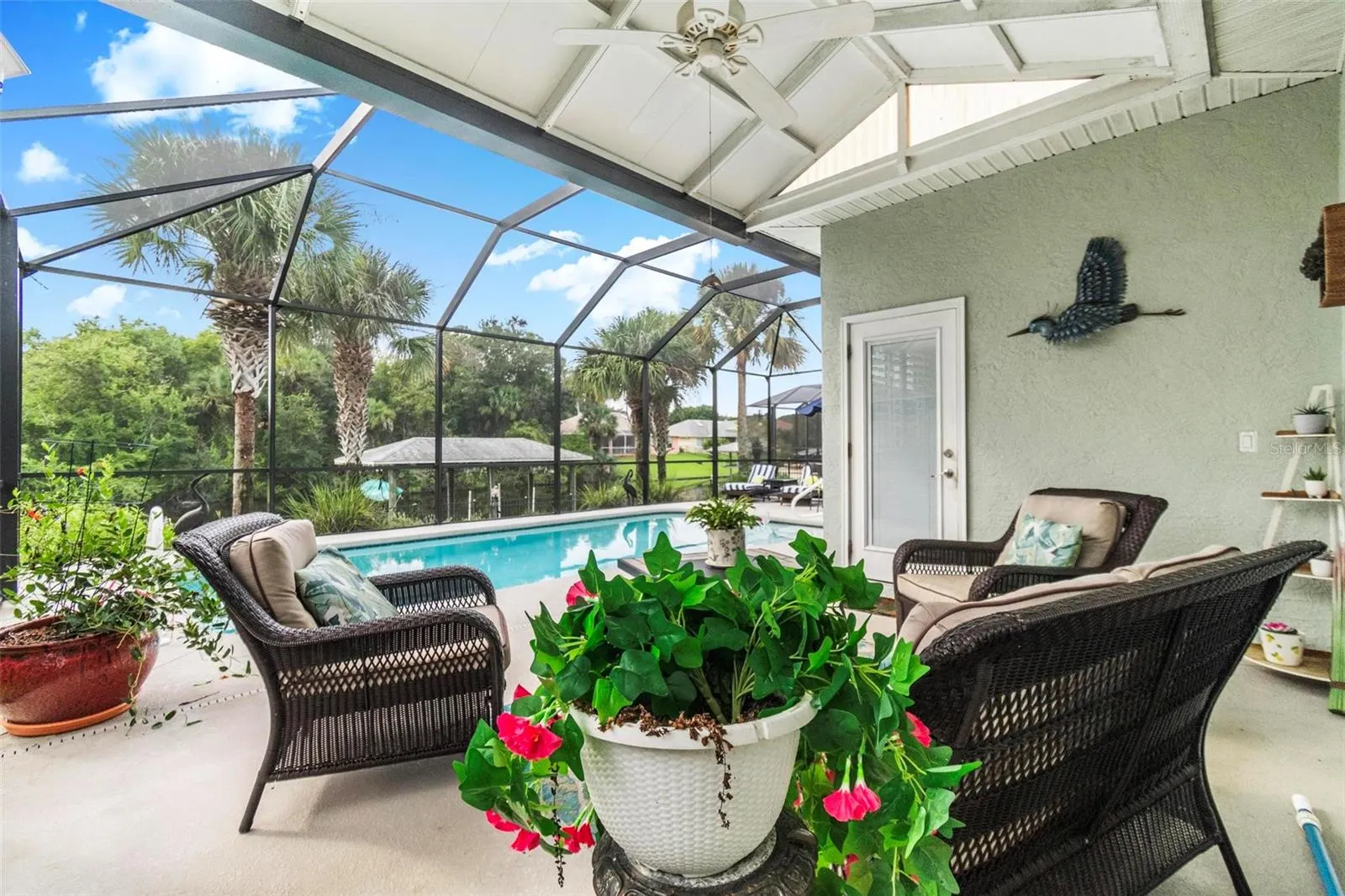 18 CONLEY CT