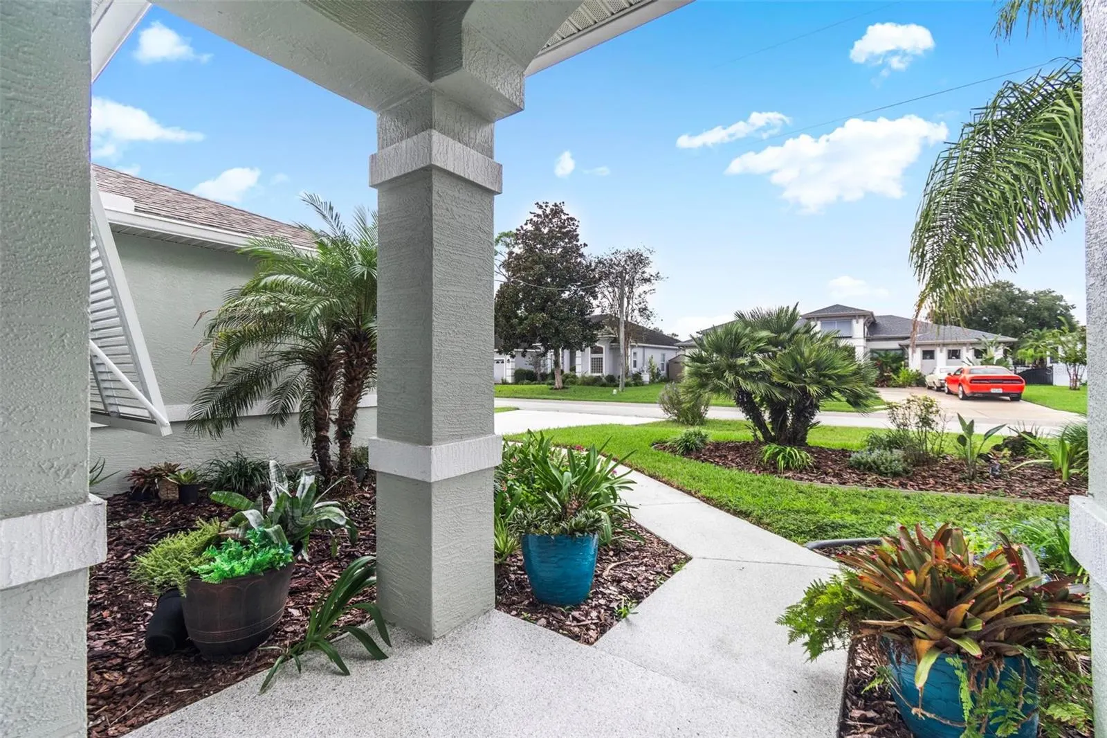18 CONLEY CT