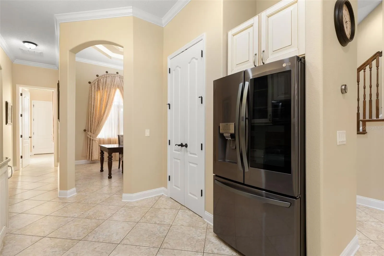 25 EMERALD LAKE CT