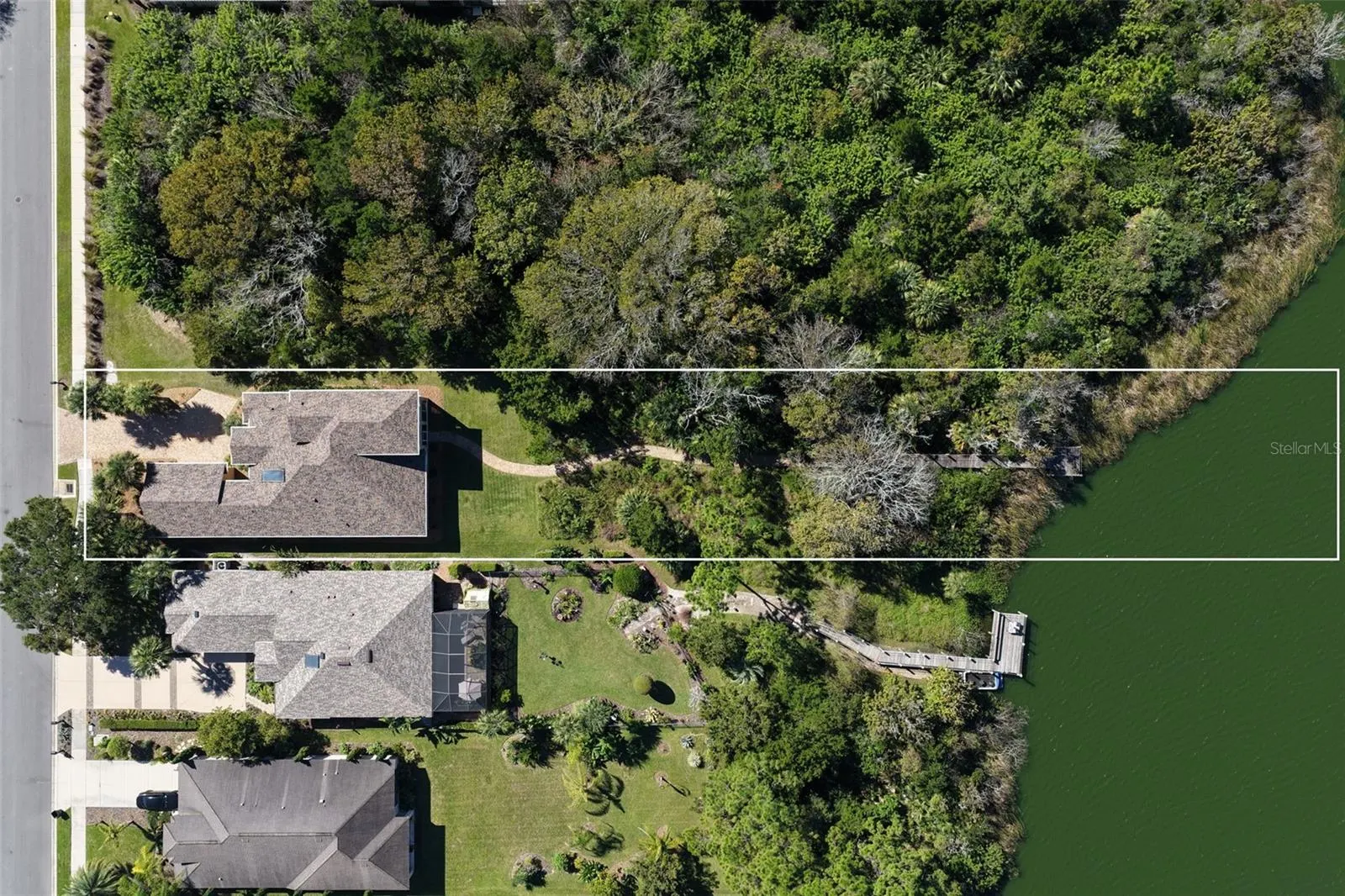 25 EMERALD LAKE CT