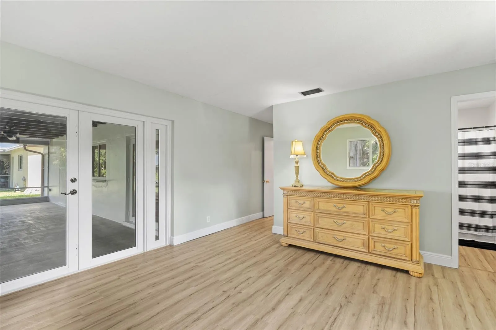 1045 NW 69TH AVE