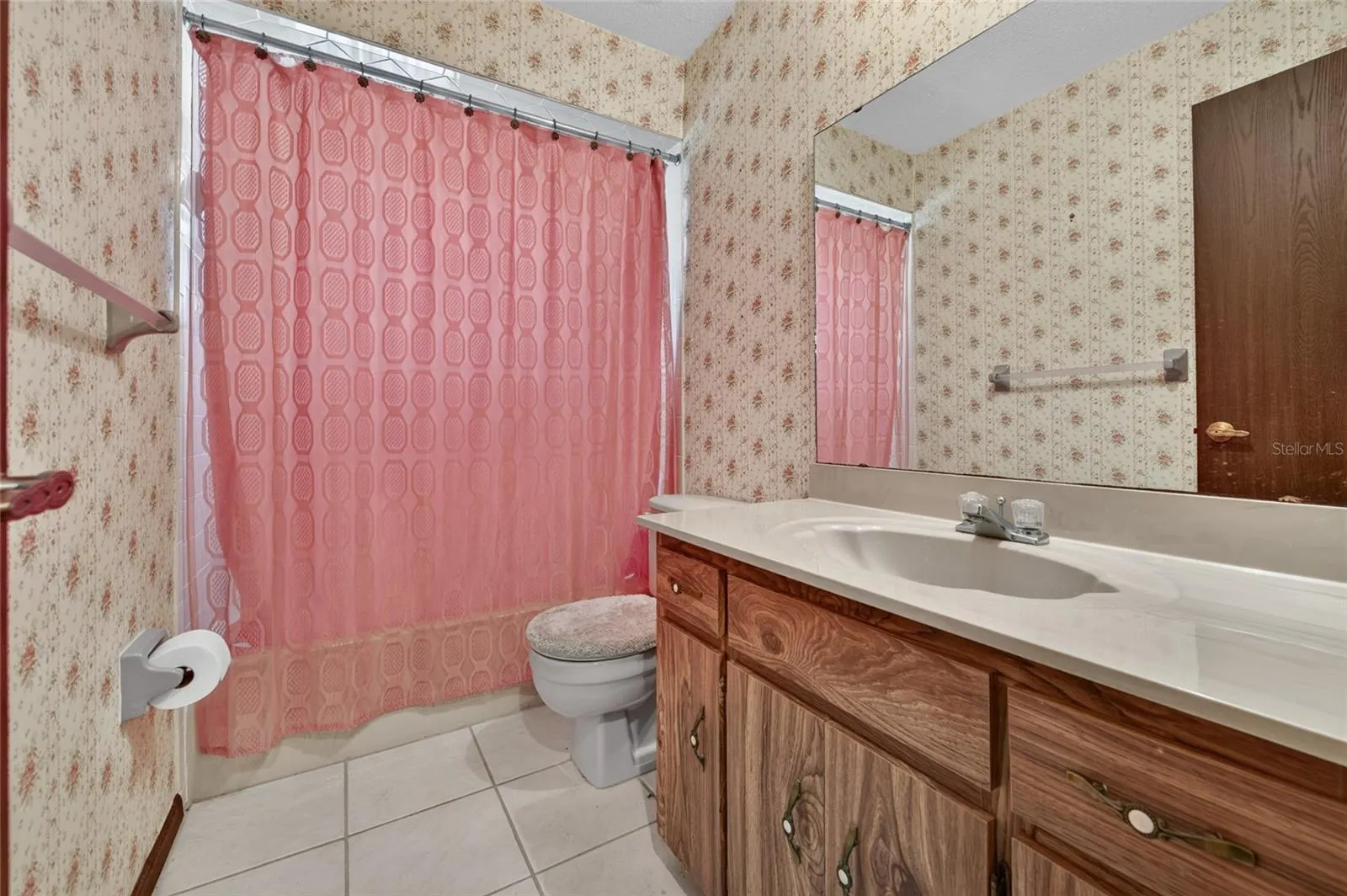 1056 KIMBERLY CT