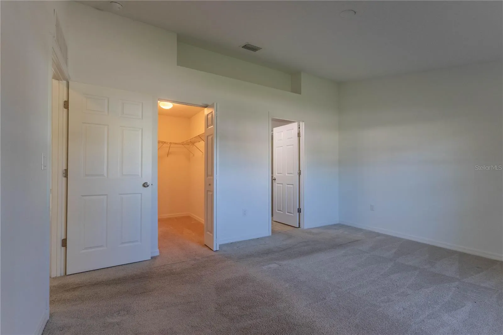21 WHETSTONE LN