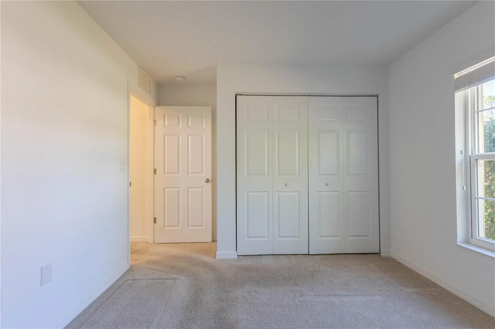 21 WHETSTONE LN