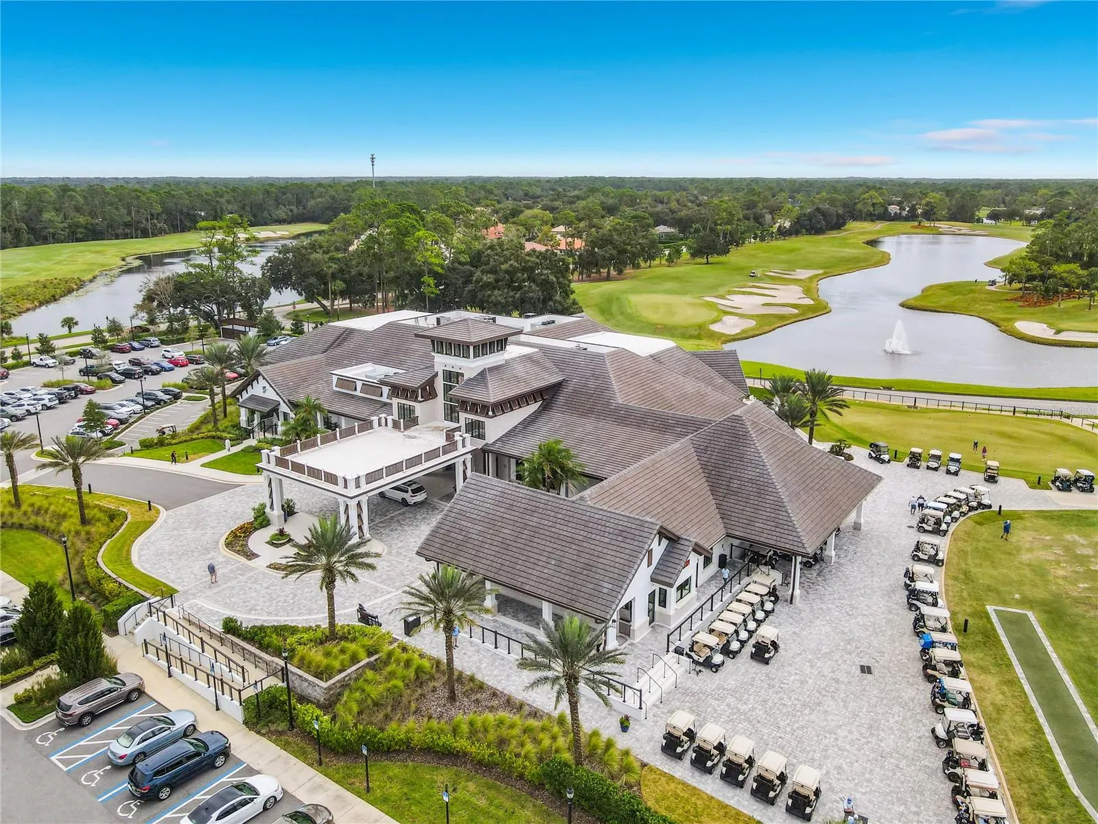 5 BAY POINTE DR