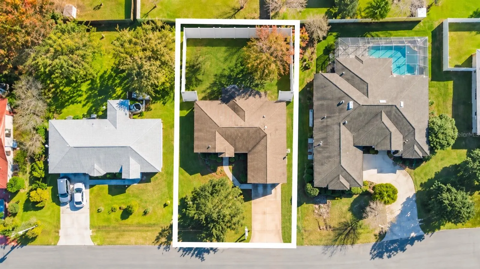 14 LAMOYNE LN