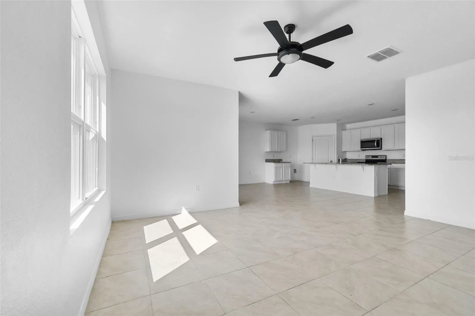 424 NOBLE AVE