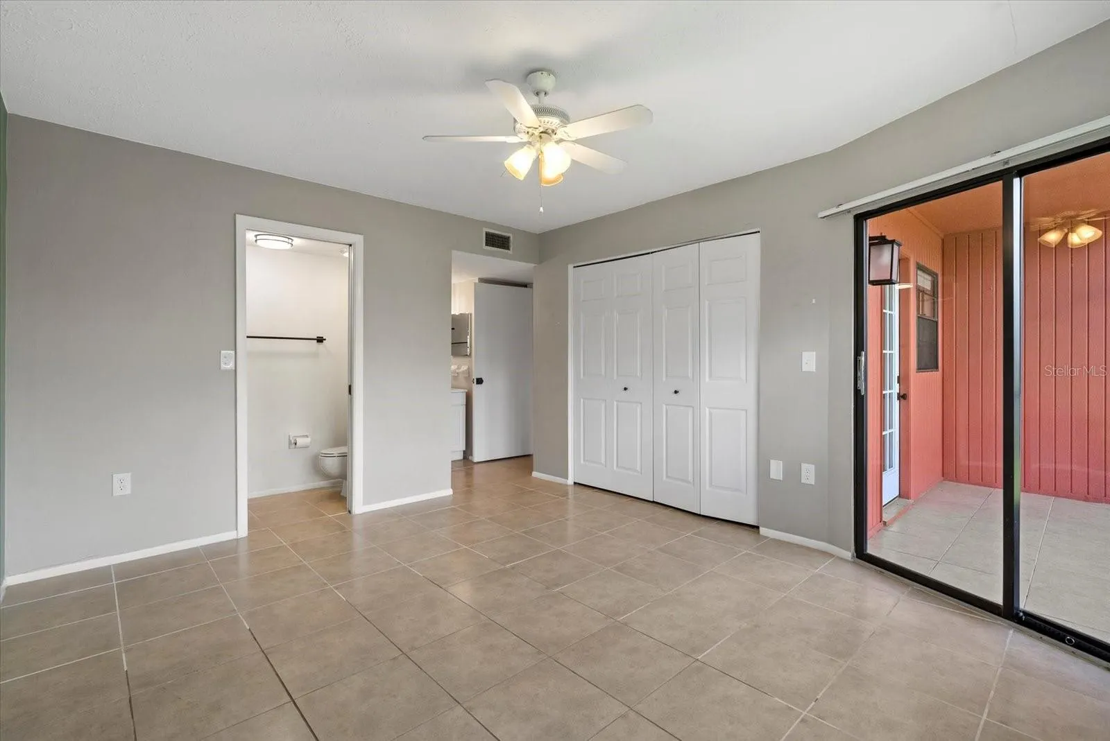 2431 BAYSHORE GARDENS PKWY #19, #19