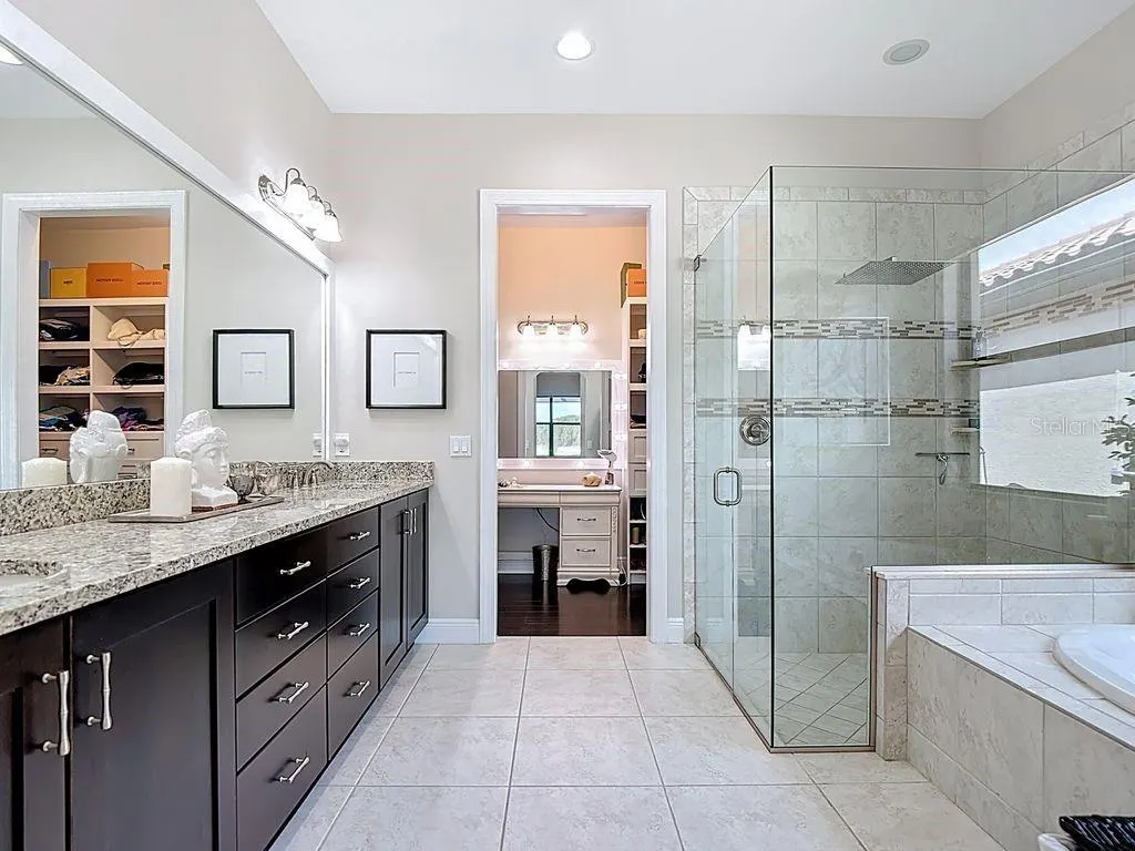 10264 PORTO ROMANO DR