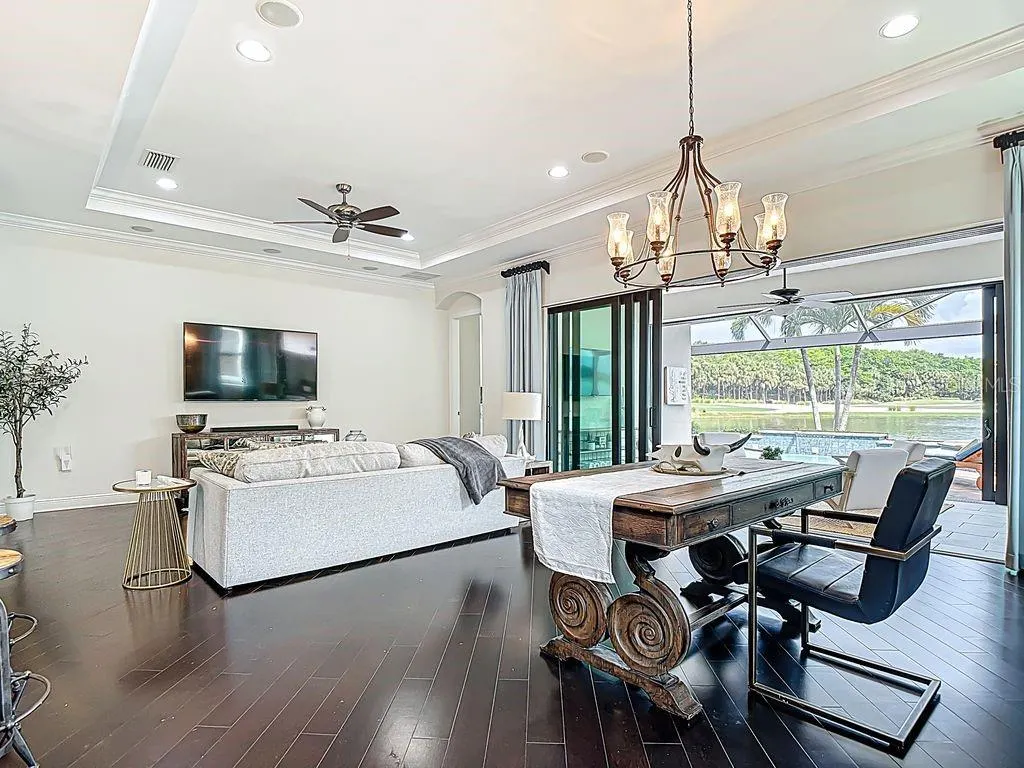 10264 PORTO ROMANO DR