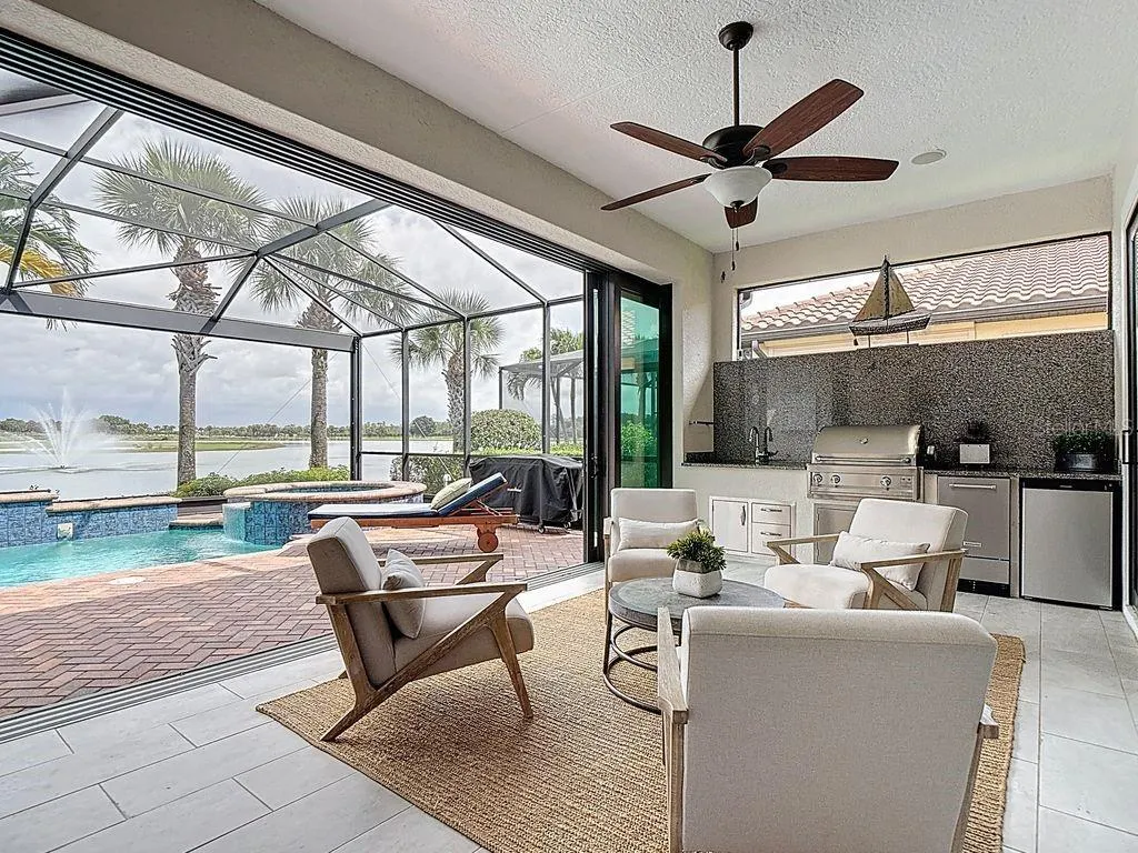 10264 PORTO ROMANO DR
