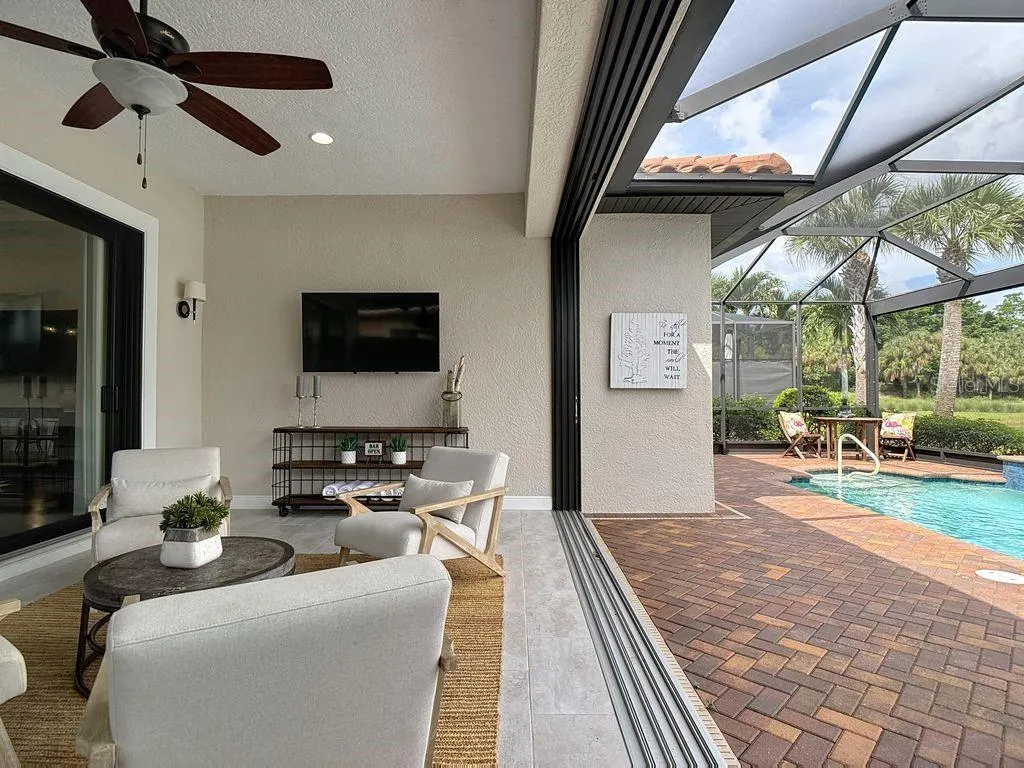 10264 PORTO ROMANO DR