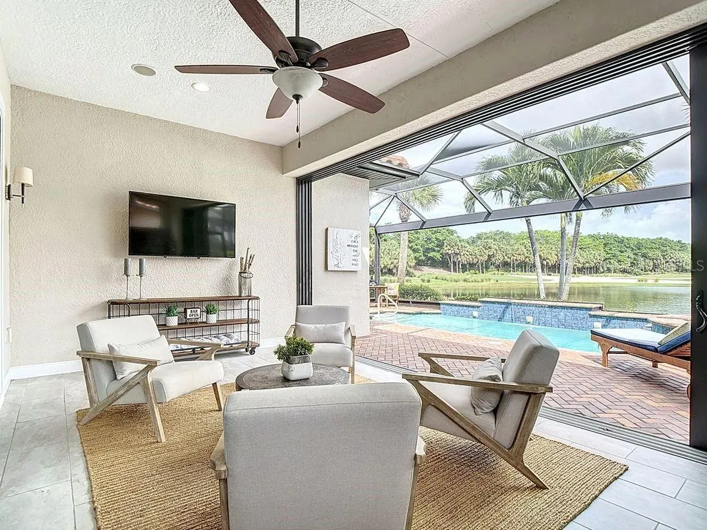 10264 PORTO ROMANO DR