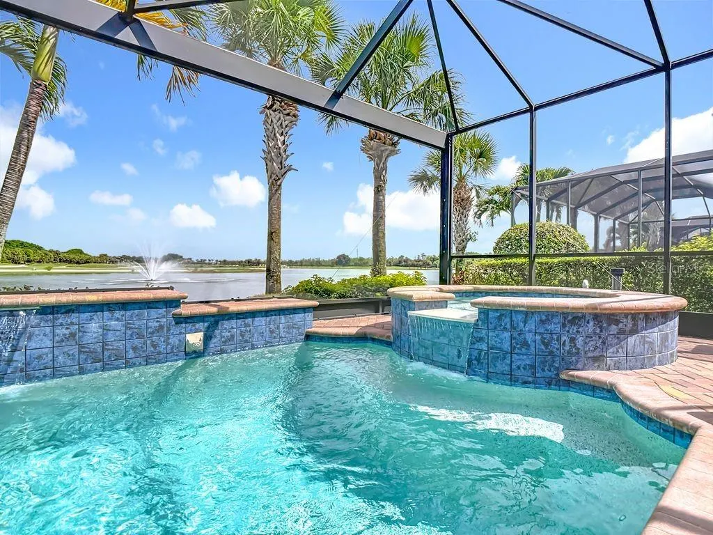 10264 PORTO ROMANO DR
