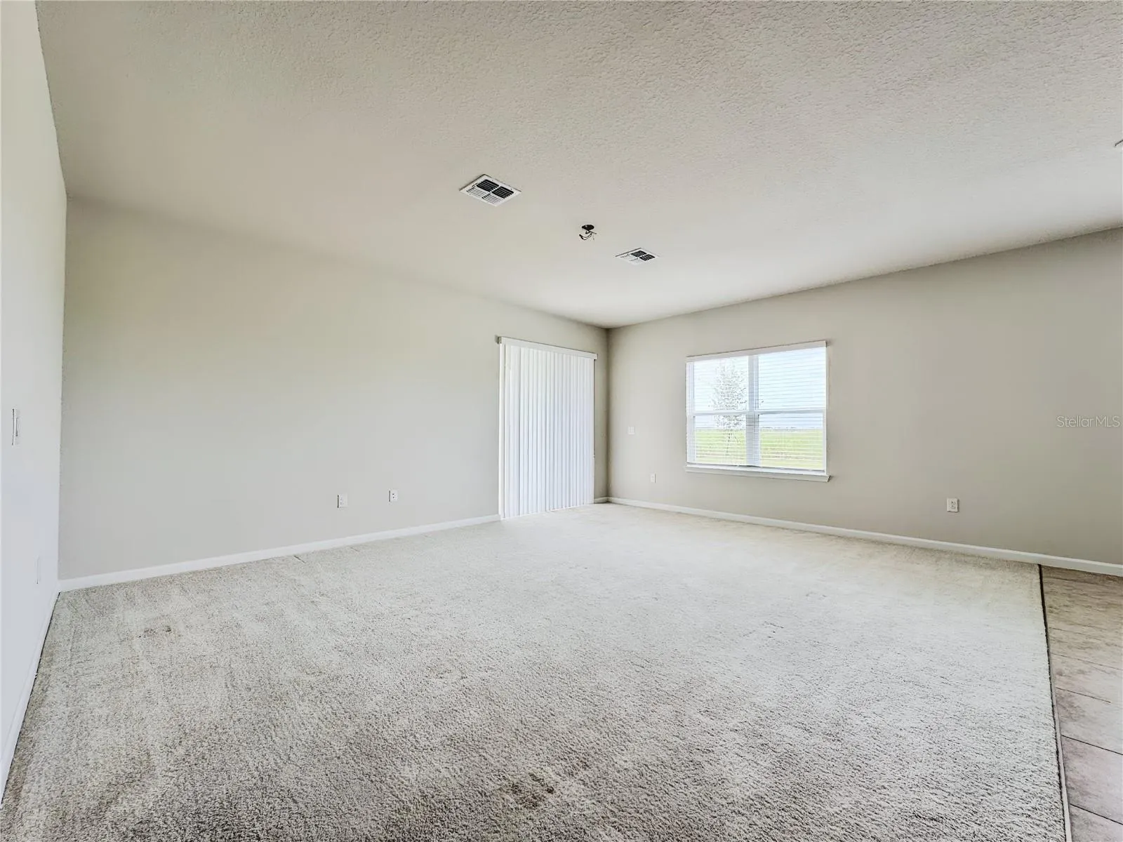 2048 AIREDALE WAY