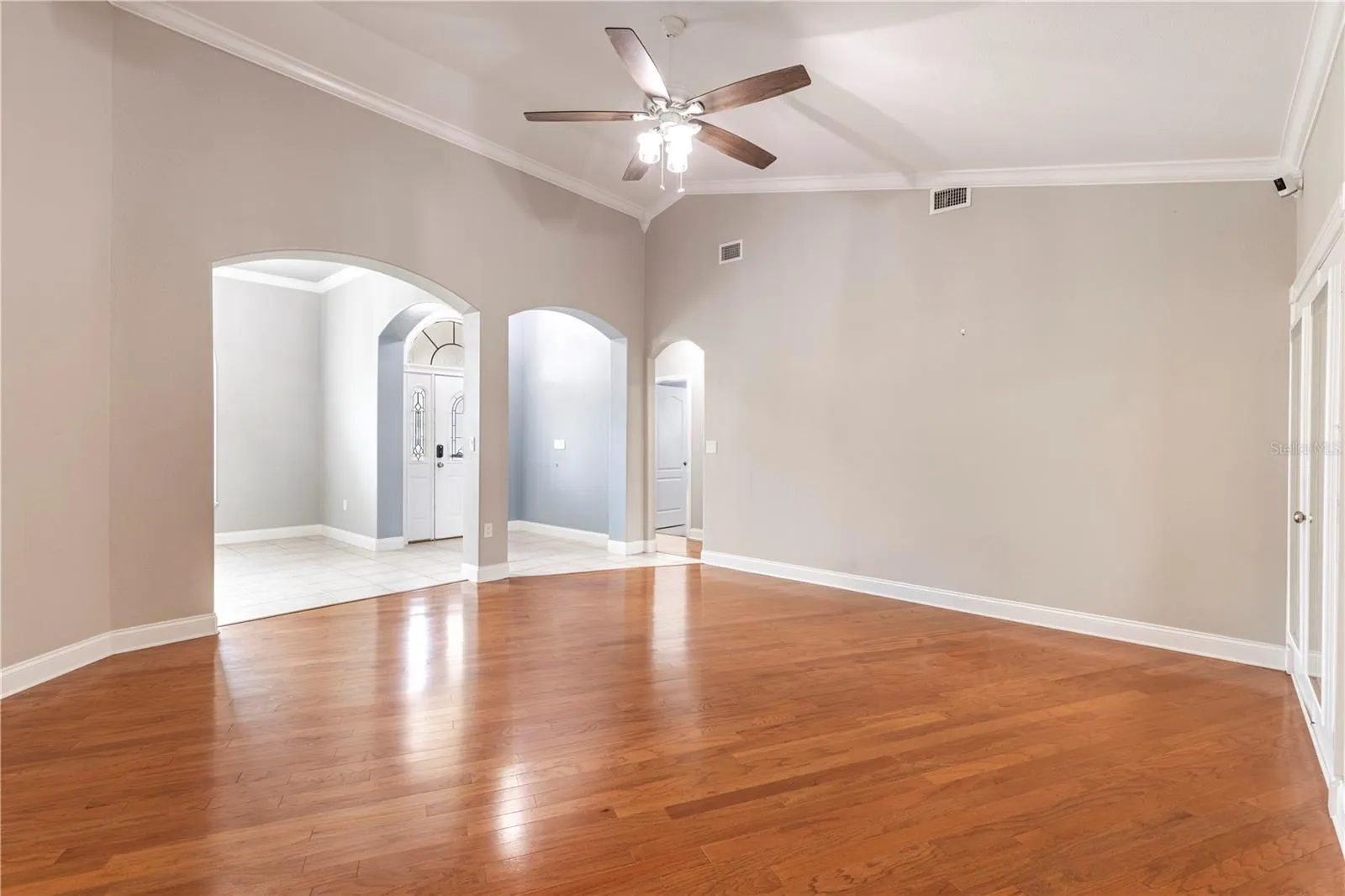 236 GOLF AIRE BLVD