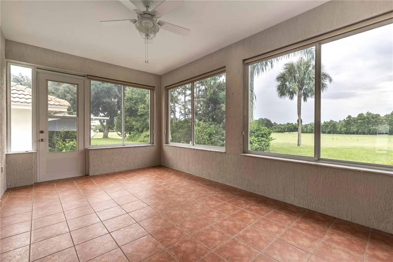 236 GOLF AIRE BLVD