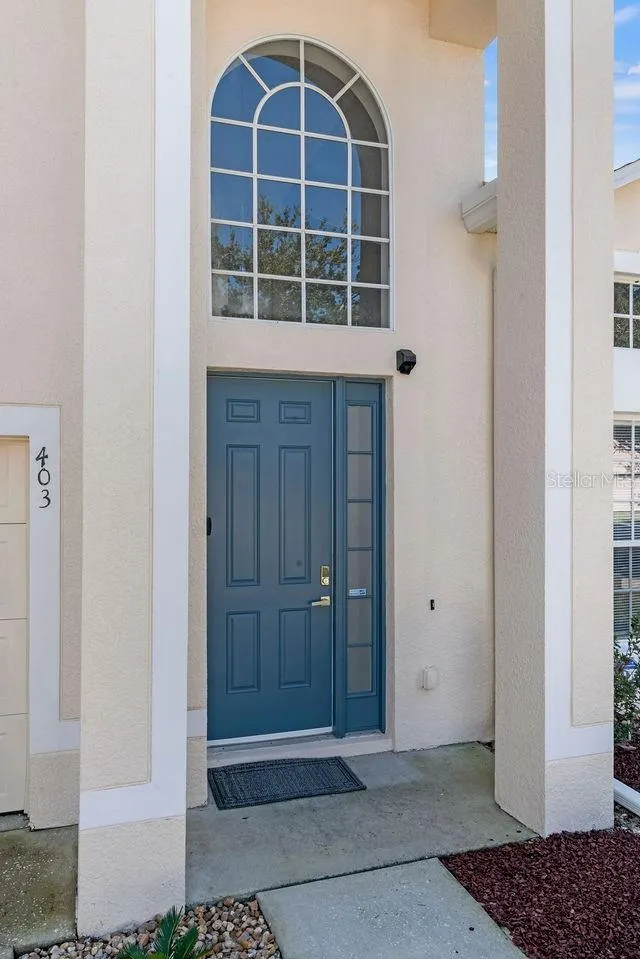 403 SUNSET VIEW DR