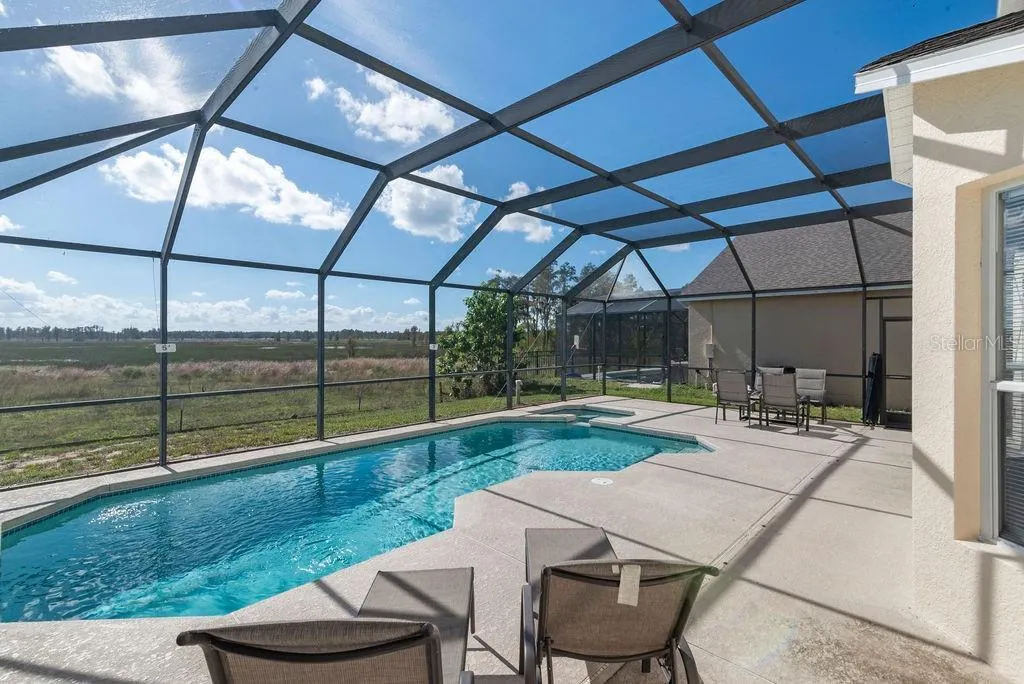 403 SUNSET VIEW DR