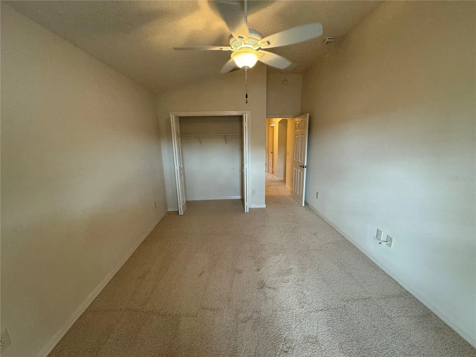 2238 SOUTHWOOD DR
