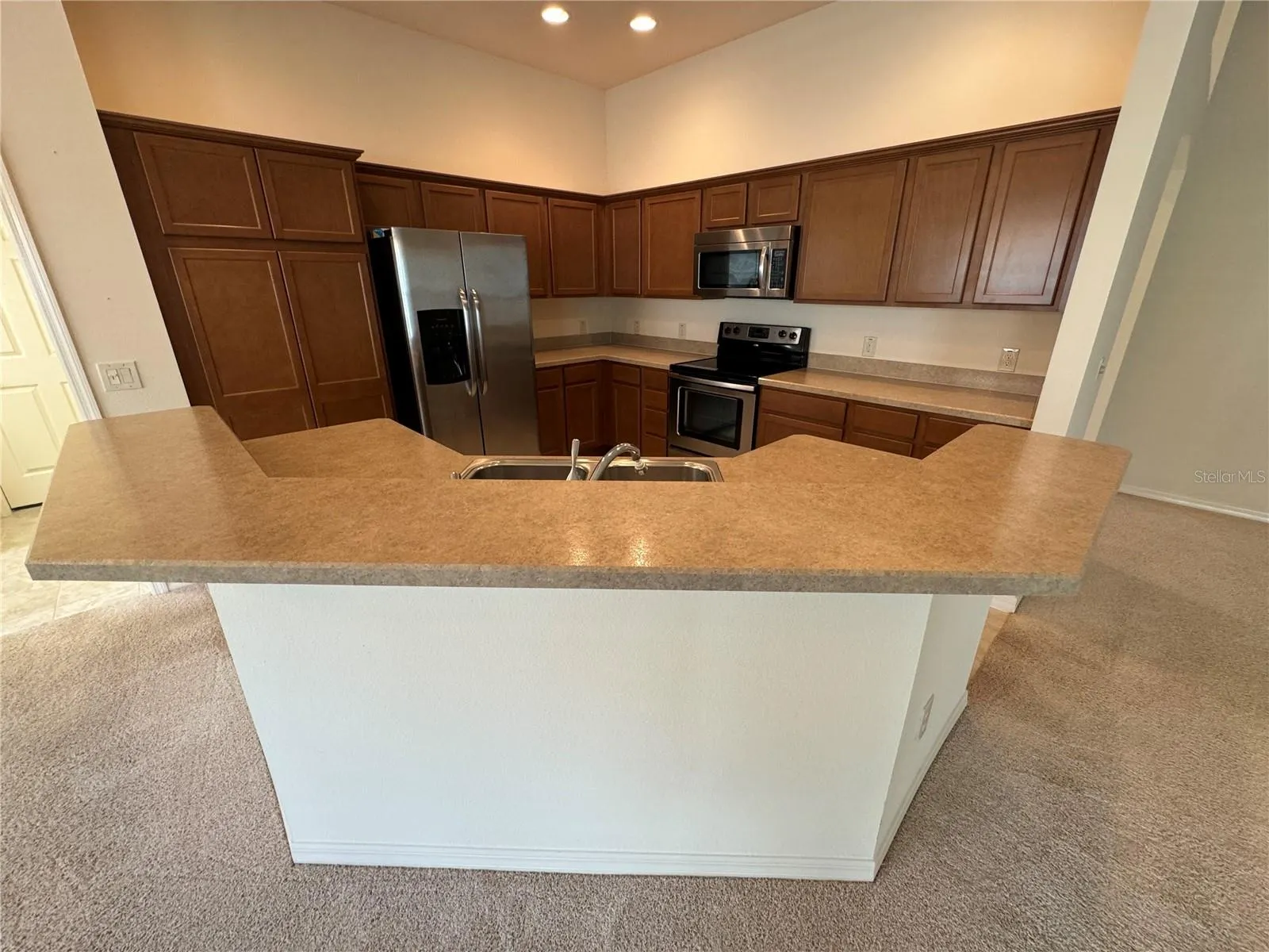 2238 SOUTHWOOD DR