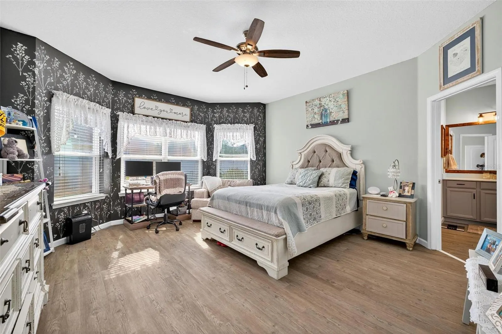 1711 REFLECTION LN