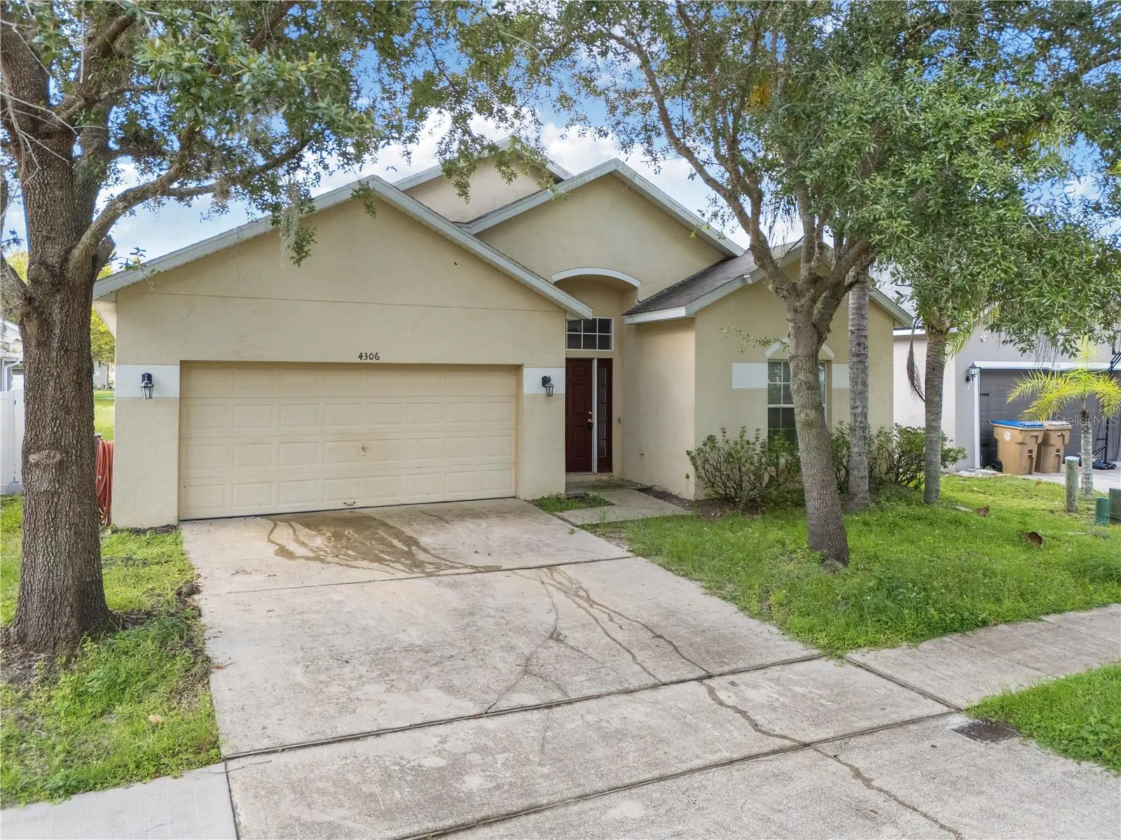 4306 HIDDEN MEADOW DR