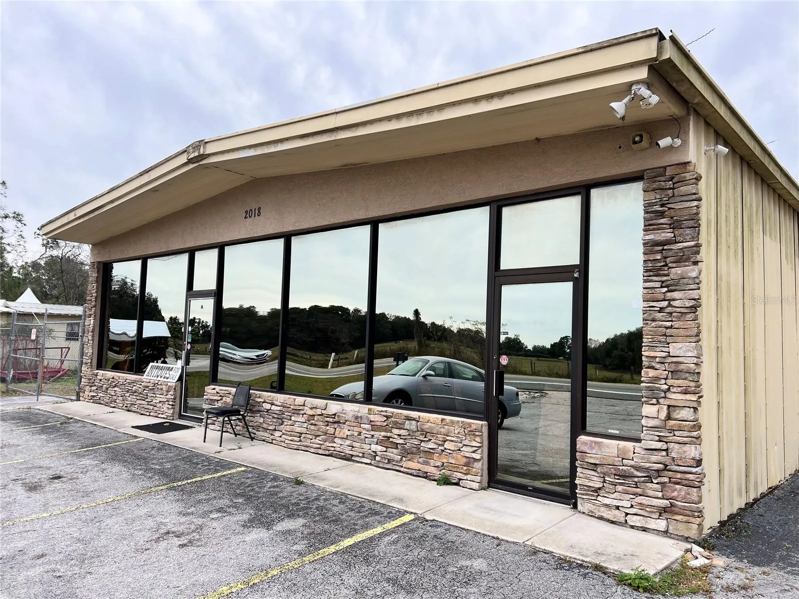 2018 N FLORIDA AVE