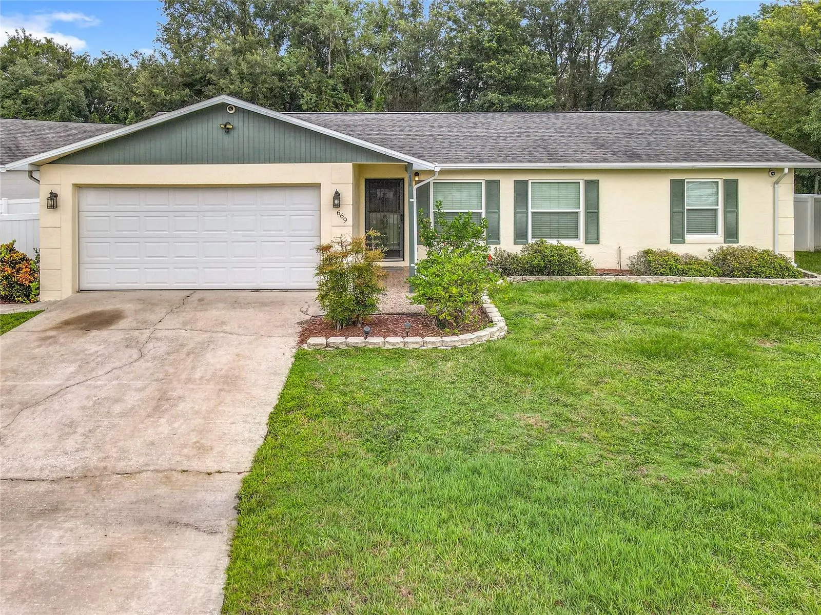 669 MILAN DR