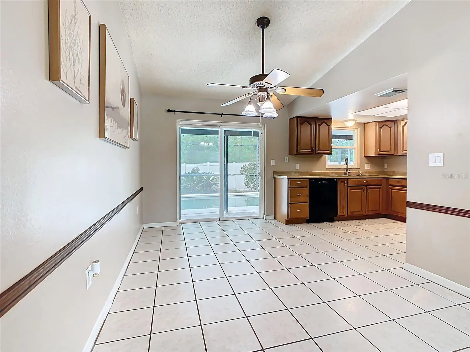 669 MILAN DR