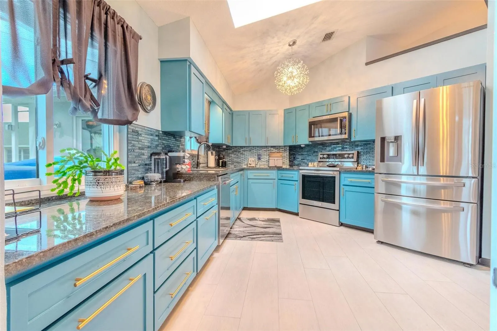 5185 NW 21ST LOOP