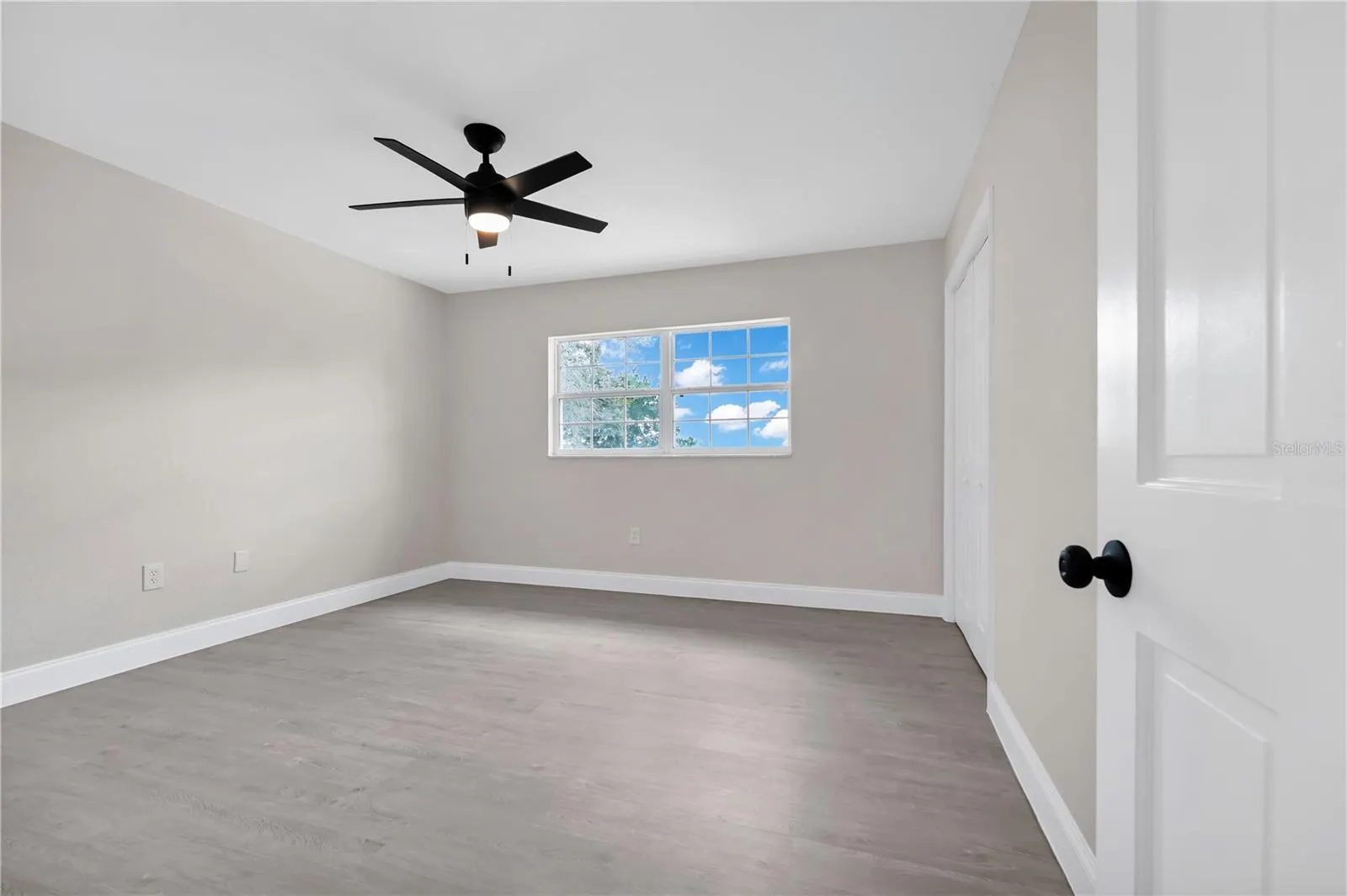 824 LAKE ELBERT CT