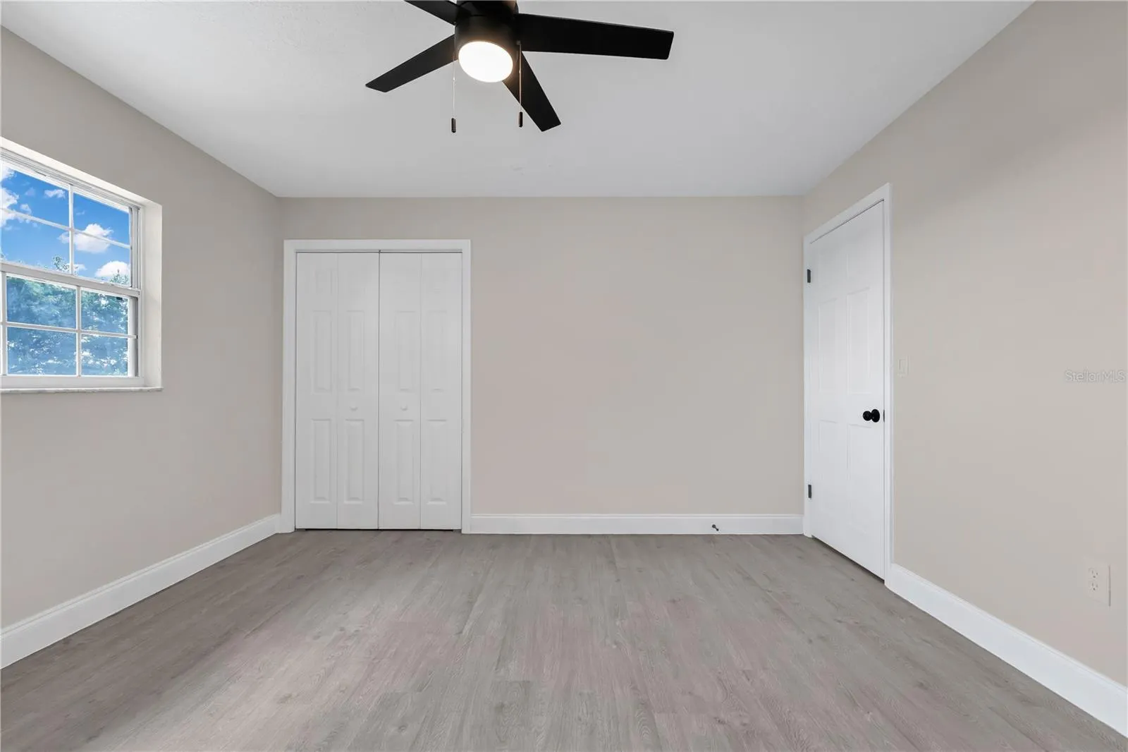 824 LAKE ELBERT CT