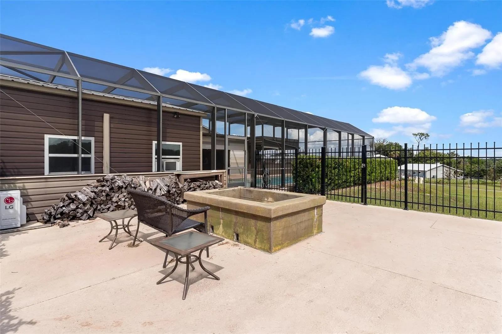 7086 NUMBER TWO RD