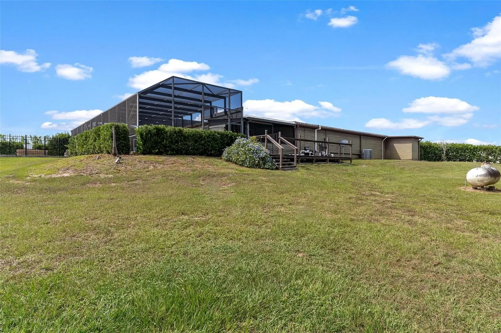 7086 NUMBER TWO RD