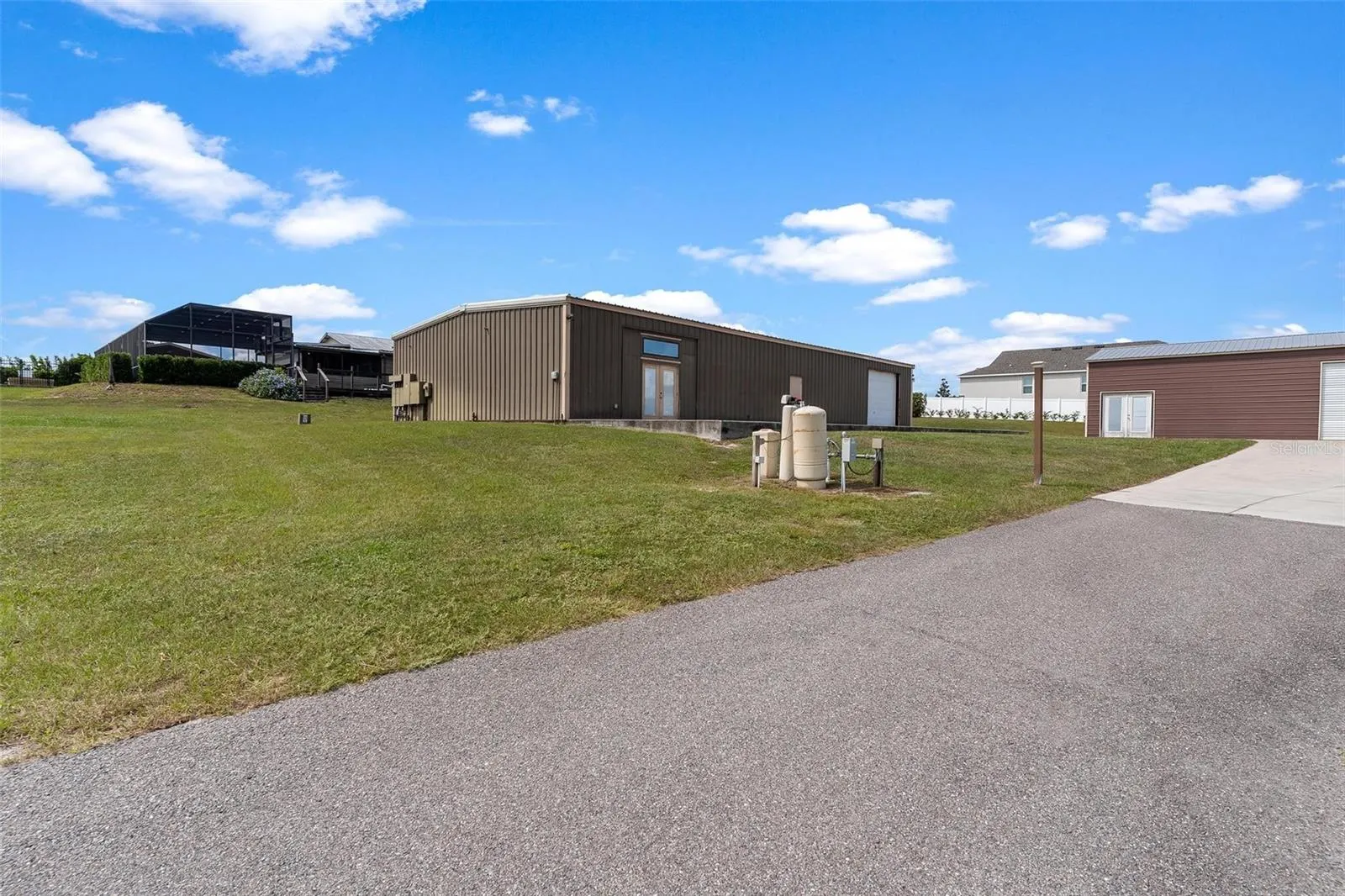 7086 NUMBER TWO RD