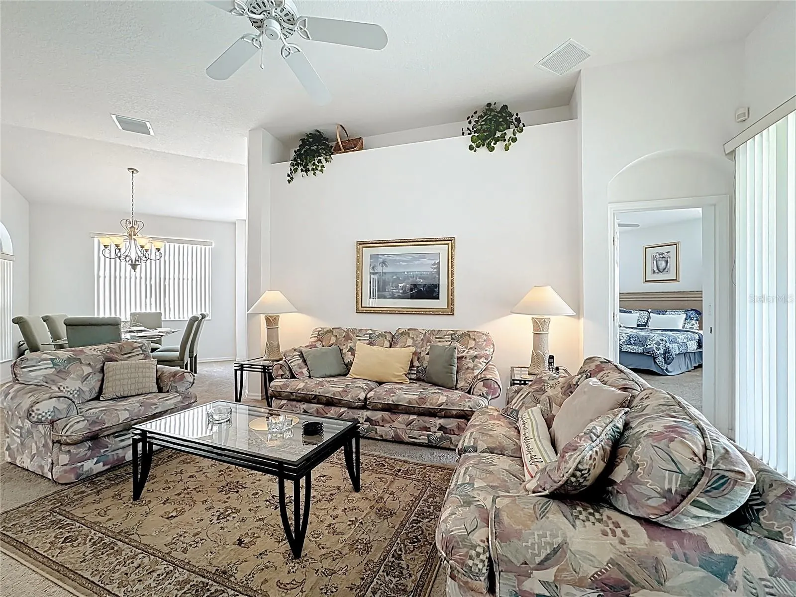 432 TUPELO CIR