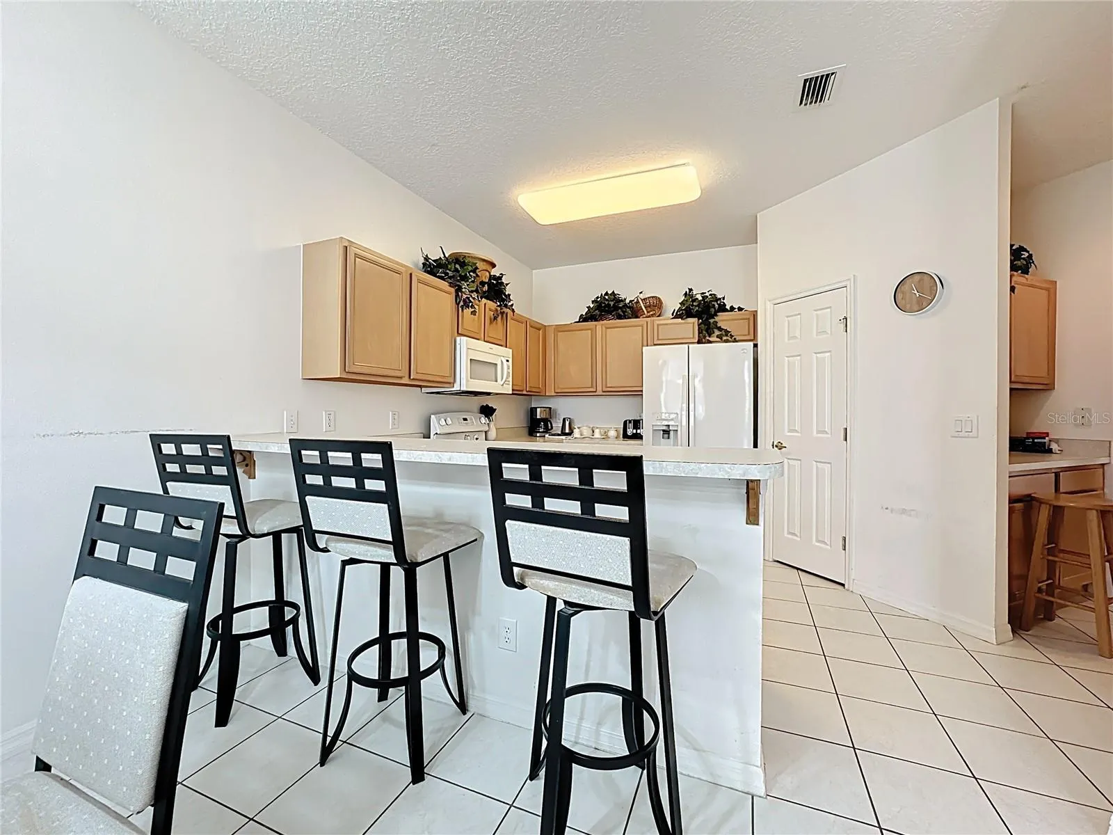 432 TUPELO CIR