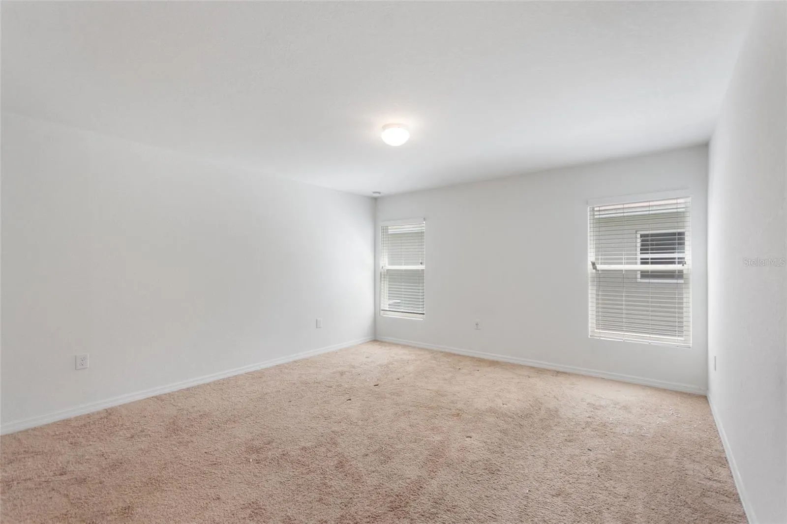 108 BLACK SKIMMER LN