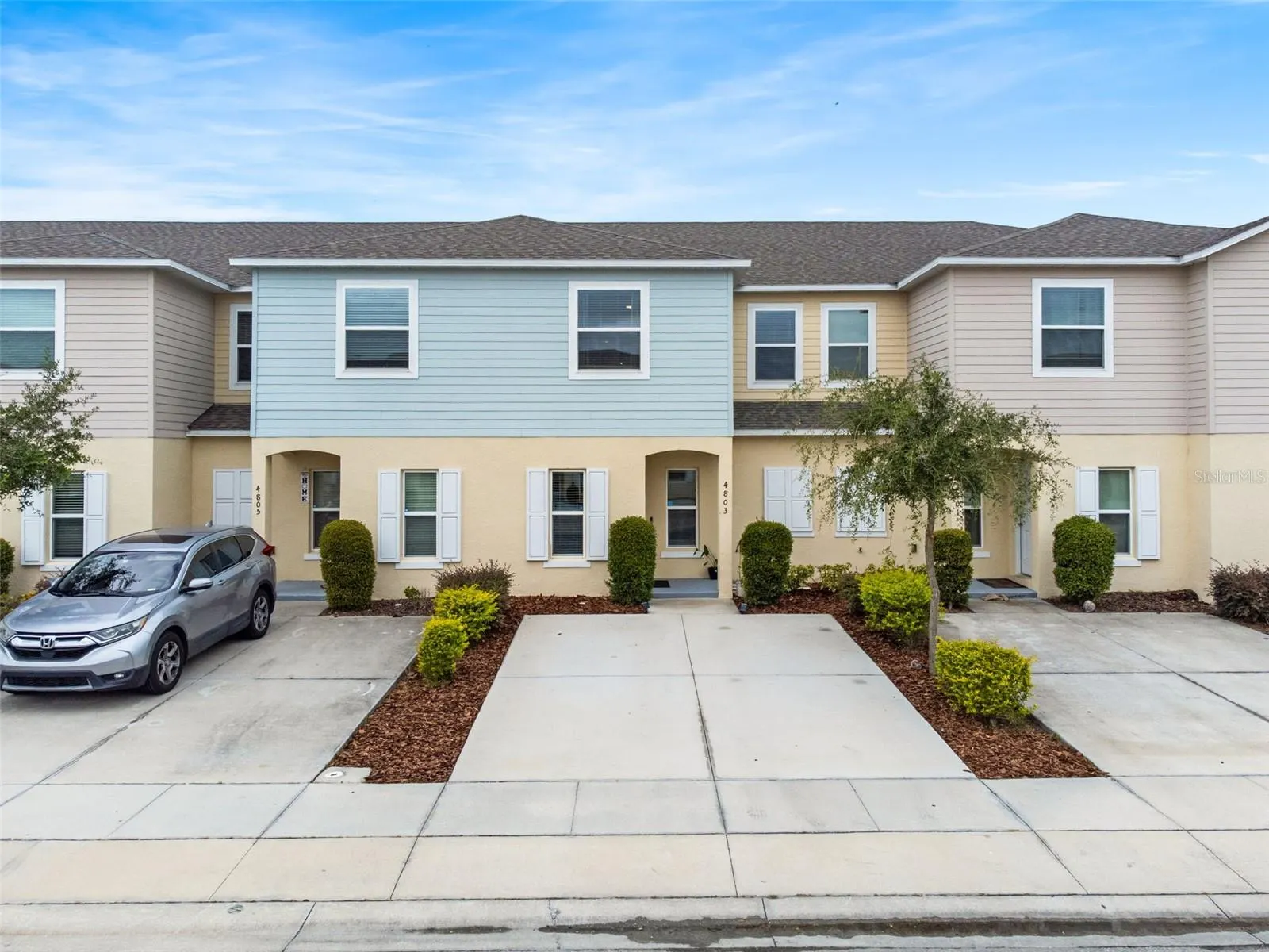 4803 CORAL CASTLE DR