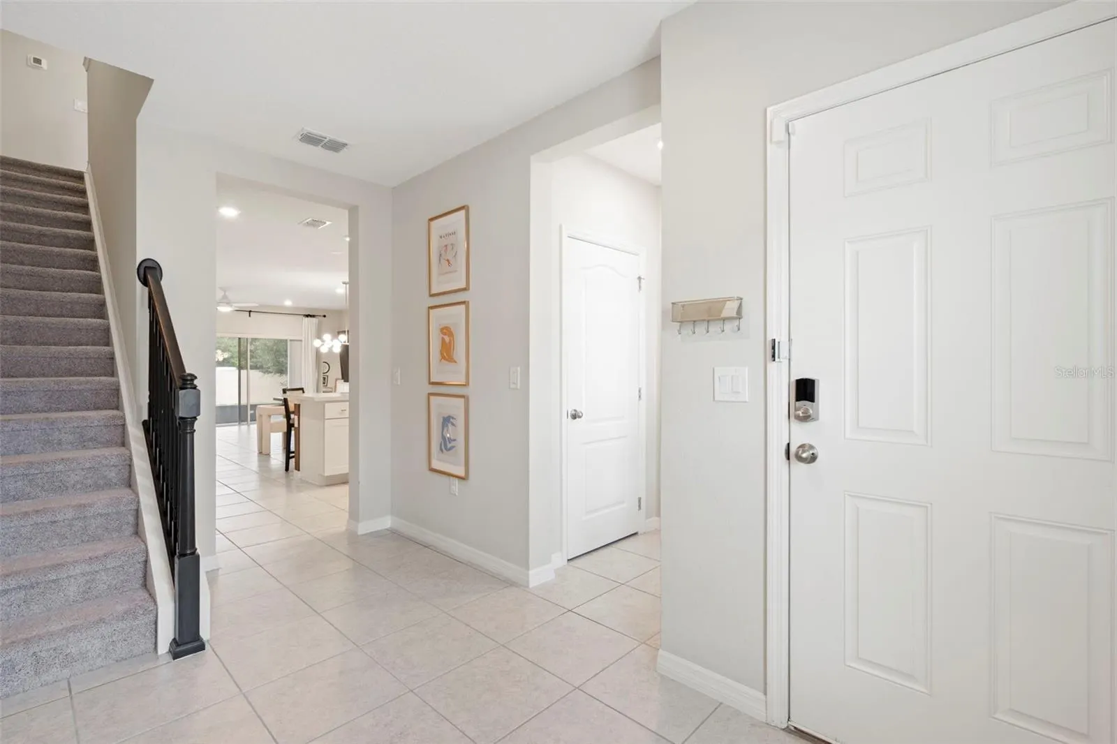 4803 CORAL CASTLE DR